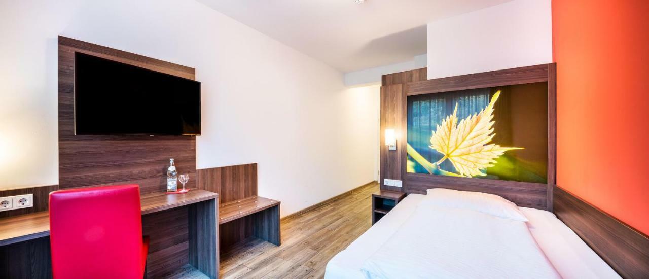 Schroeders Wein-Style-Hotel トリーア 部屋 写真