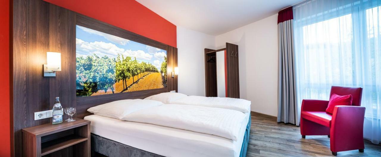 Schroeders Wein-Style-Hotel トリーア エクステリア 写真