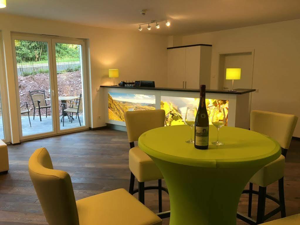 Schroeders Wein-Style-Hotel トリーア エクステリア 写真